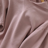 pink-knitted-hoodie-close-up-heatlndn